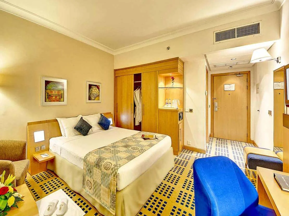 3 Star 10 Nights Easter Umrah Package