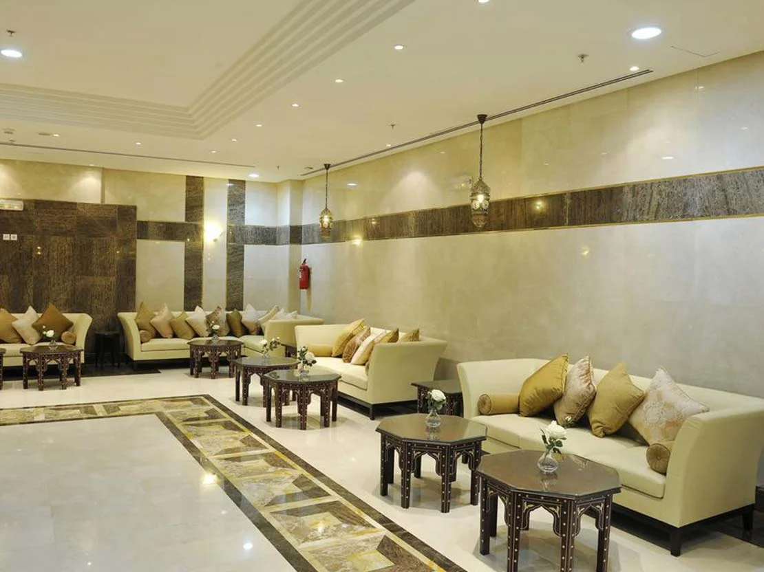 4 Star 10 Nights December Umrah Package