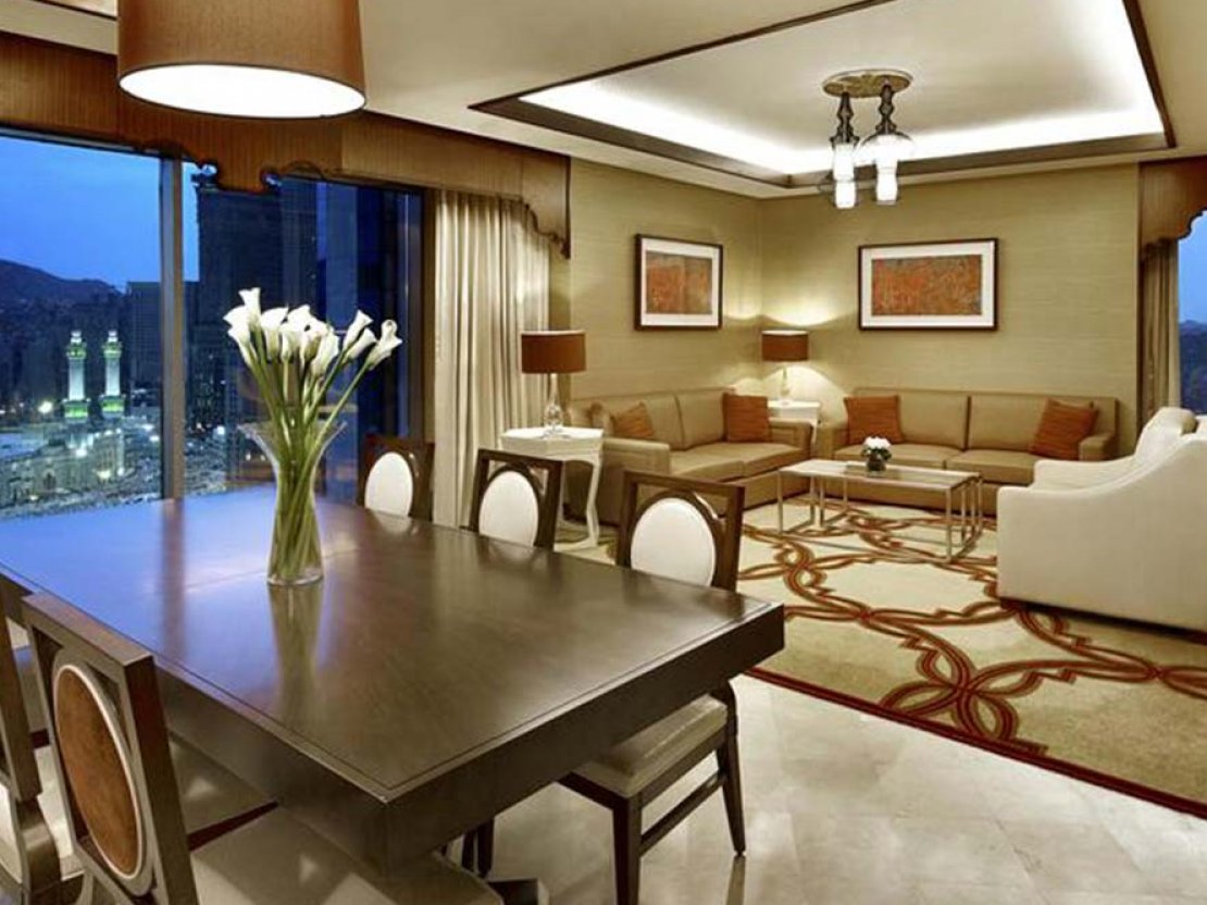 3 Star 7 Nights December Holidays Umrah Package 2024