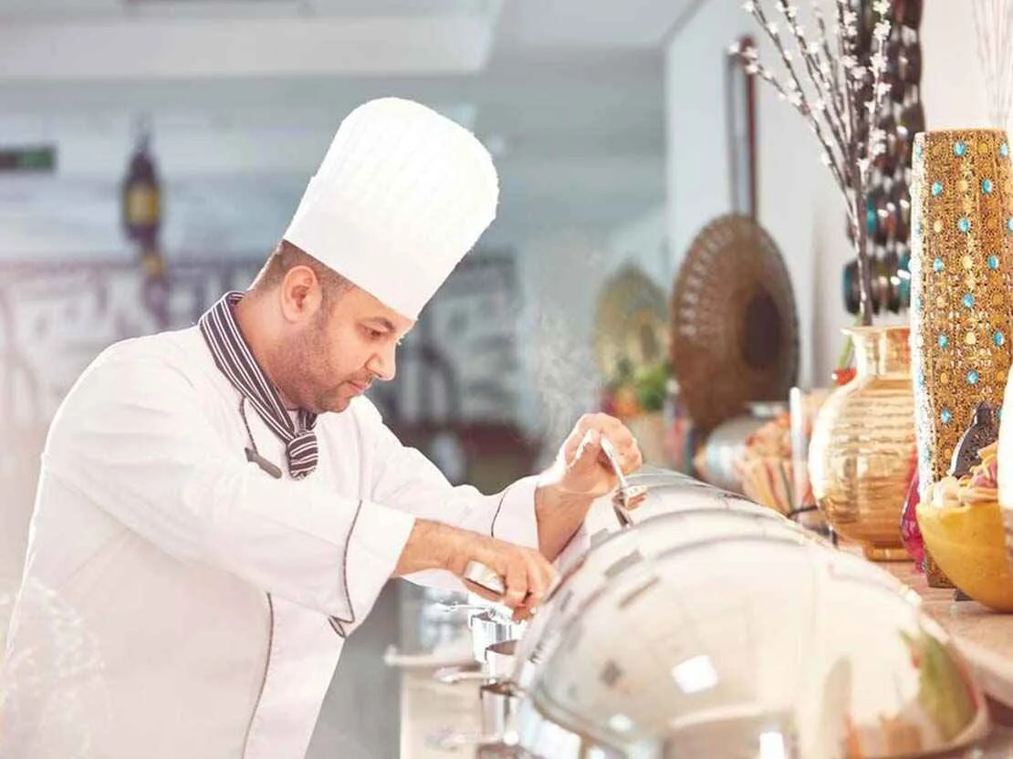 12 Nights February Umrah Package